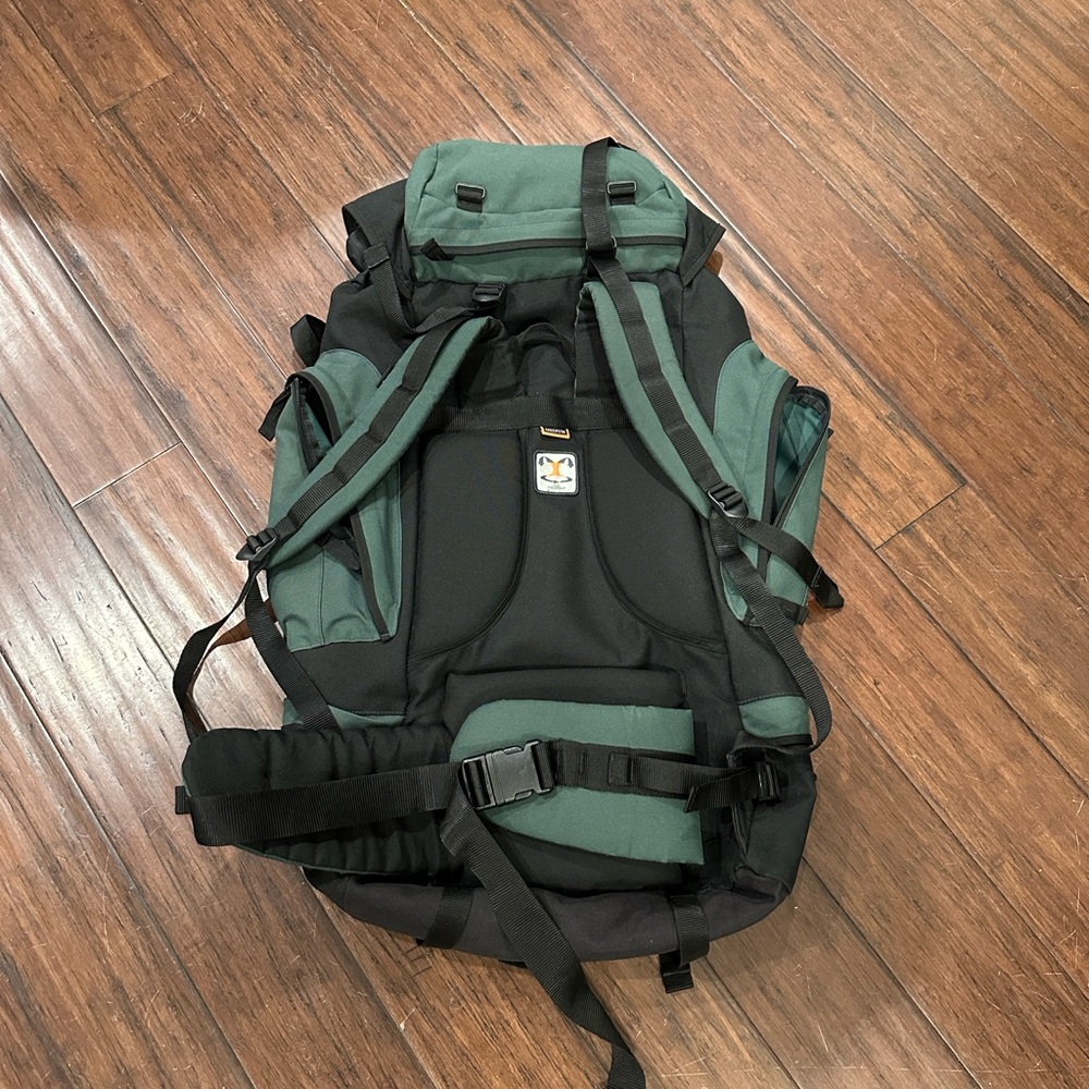 Vango Contour 65 Rucksack - Picture 3 of 5